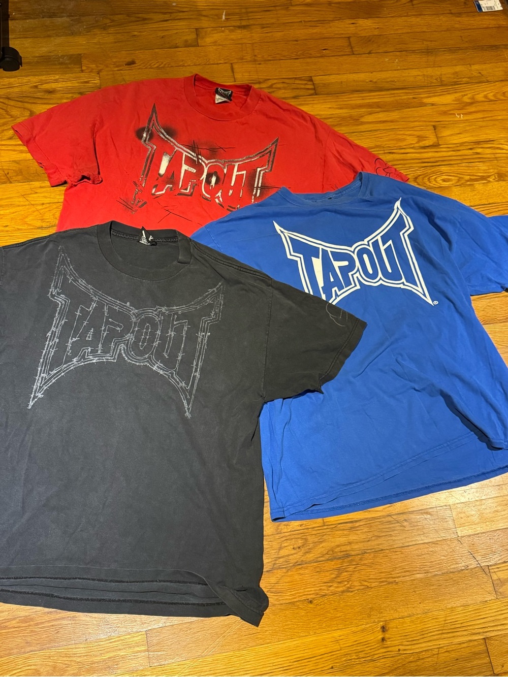 Vintage Tapout Mens T-Shirt Bundle (XL)